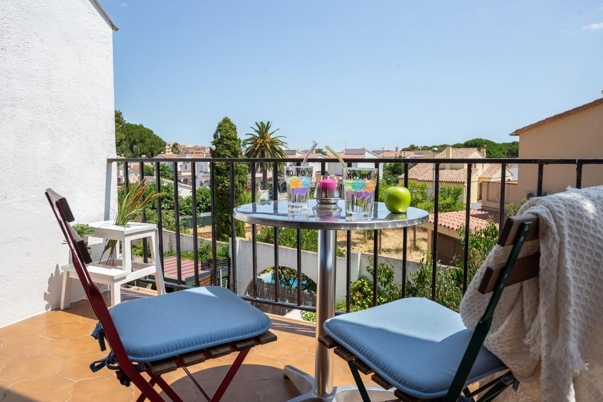 Estudio Mojito L' Escala Екстериор снимка